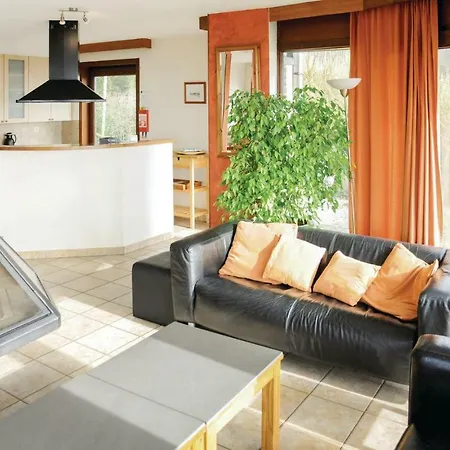 Amazing In Leuze With 4 Bedrooms, Private Swimming Pool And Outdoor Swimming Pool *