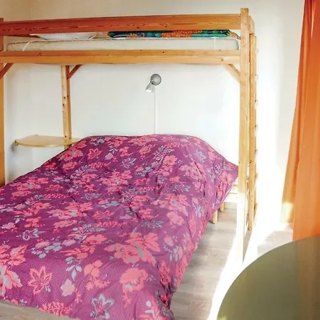 Amazing In Leuze With 4 Bedrooms, Private Swimming Pool And Outdoor Swimming Pool * Somme-Leuze